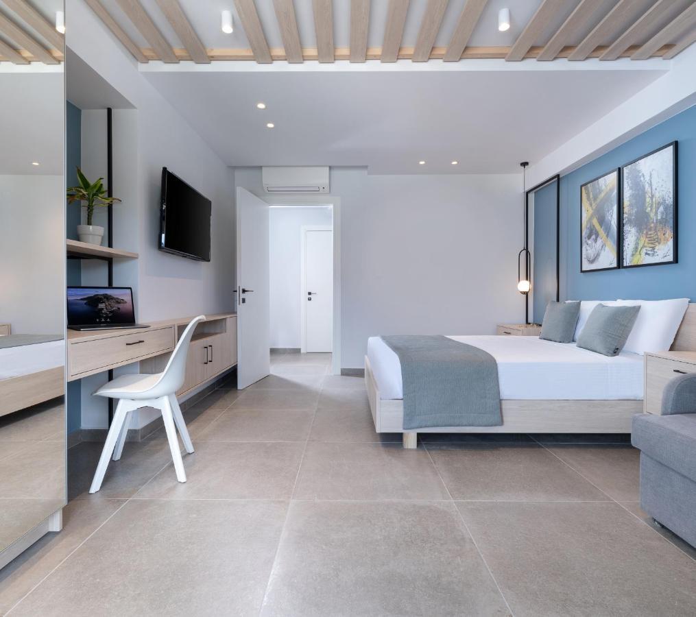 Sky Luxury Suites Sarti Esterno foto